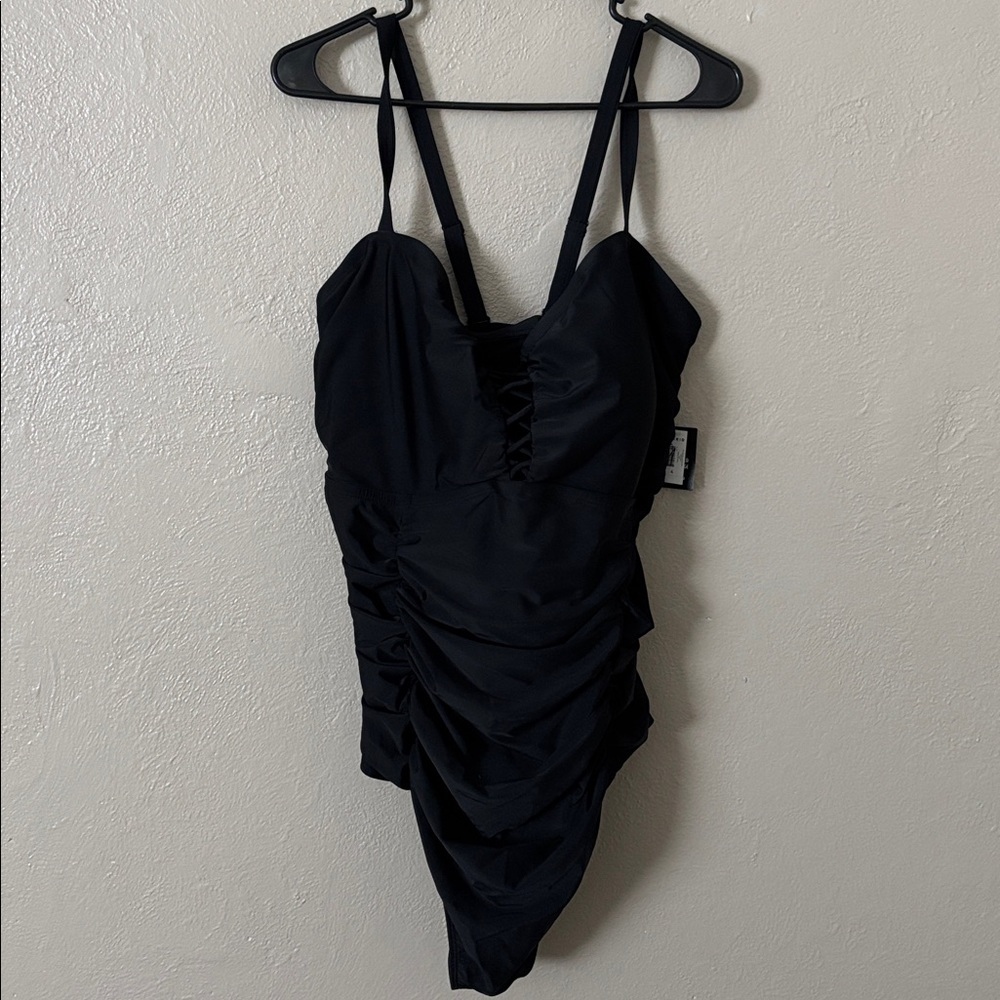 Torrid Wireless Lattice One-Piece Swimsuit Plus Size Black 4X